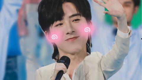 王导爆料刘诗诗刘宇宁视频,揭秘幕后故事与精彩瞬间 第2张 王导爆料刘诗诗刘宇宁视频,揭秘幕后故事与精彩瞬间 第2张